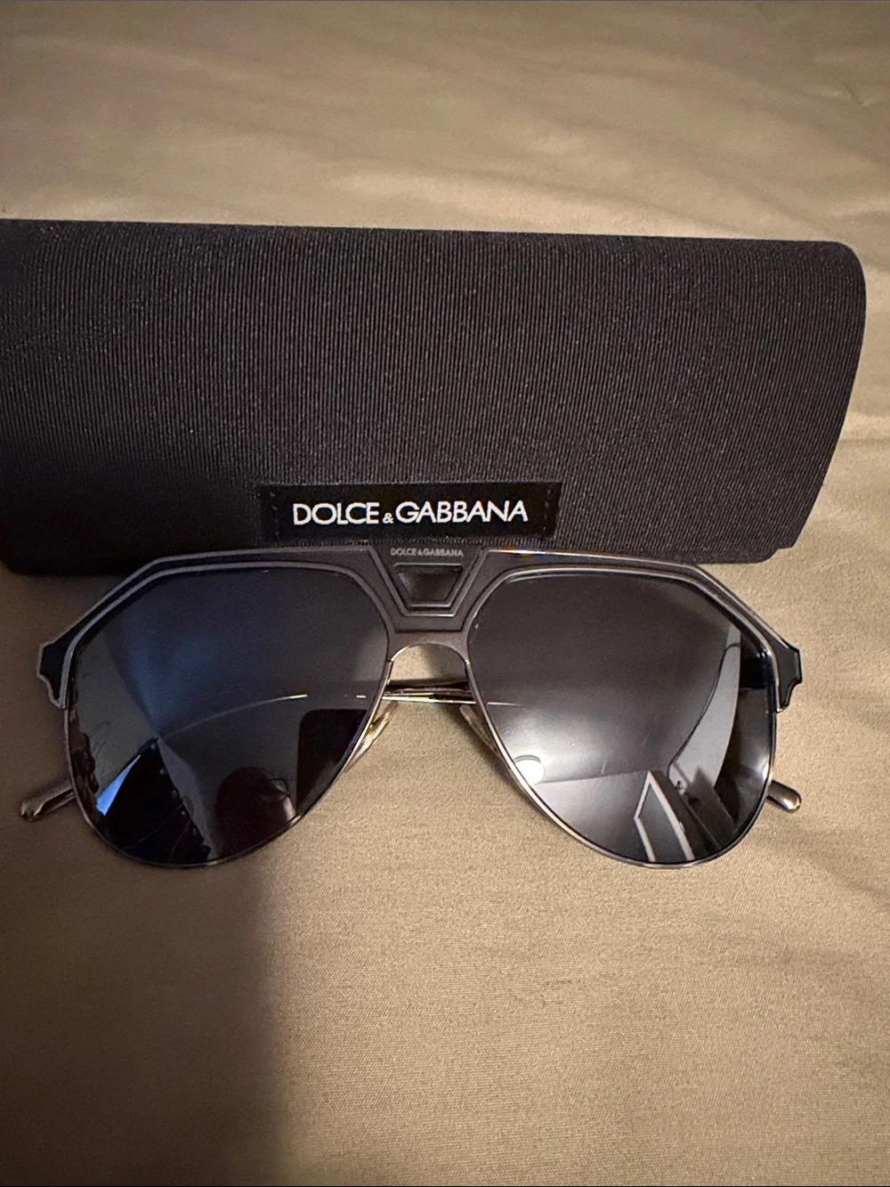 Dolce & Gabbana Men’s Black Aviator Sunglasses with Dark Lenses made in Italy.